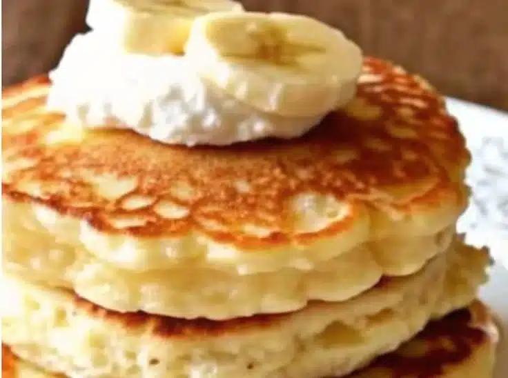 Fluffy Banana Cottage Cheese Pancakes