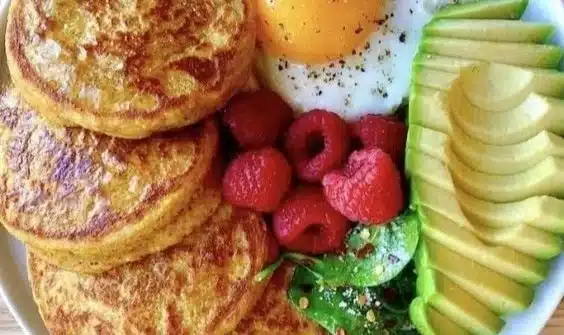 Greek Yogurt Parfait