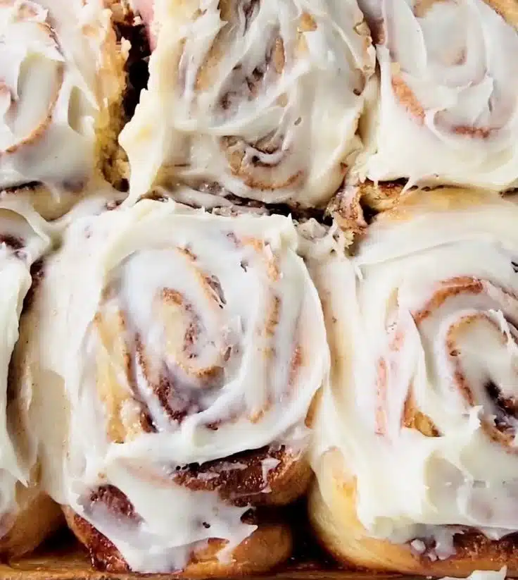Jumbo Cinnamon Rolls (Like Cinnabon)