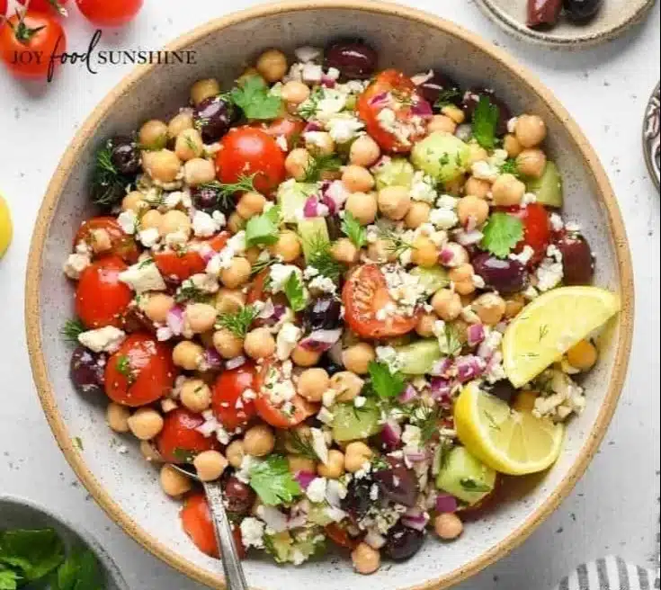 Mediterranean Chickpea Salad