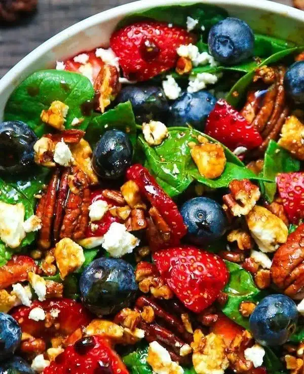30-Minute Strawberry Spinach Salad